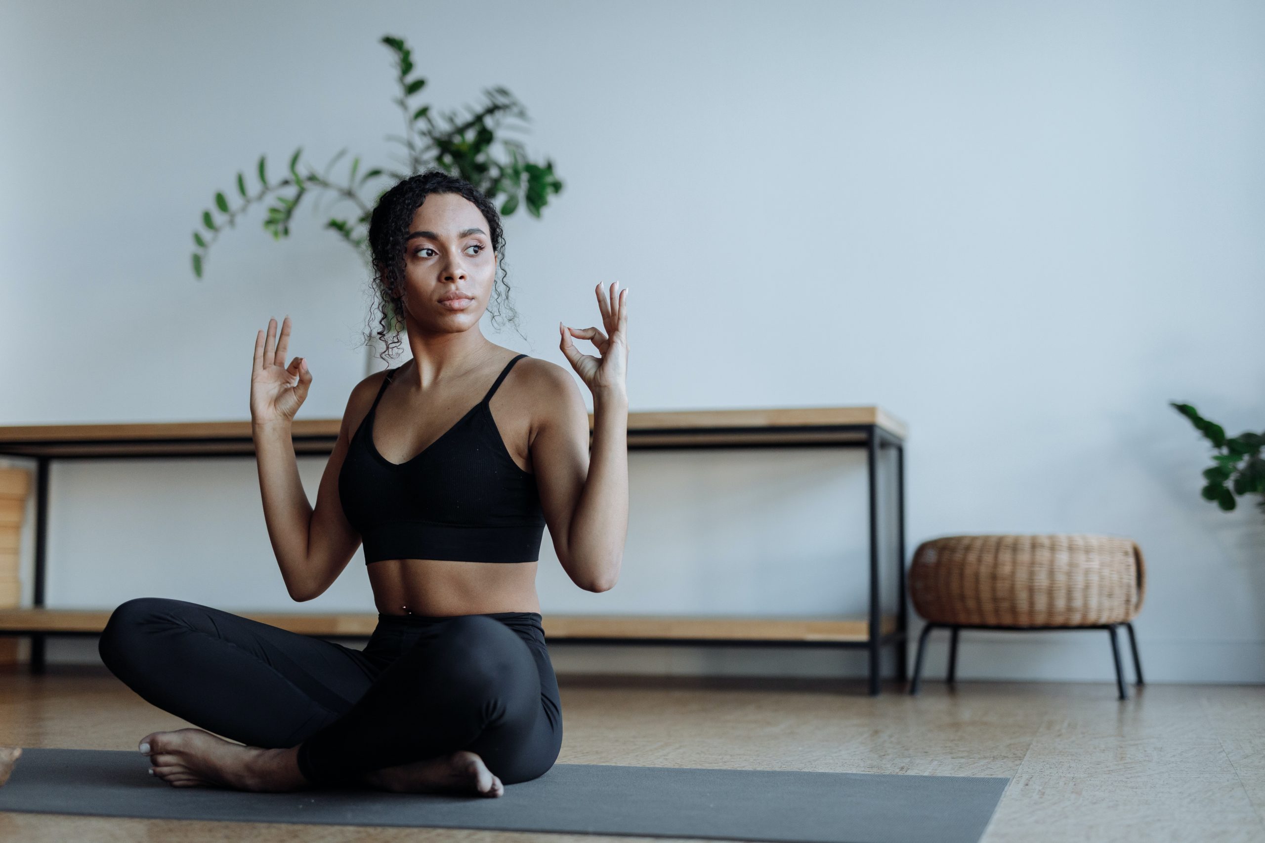Practice 10 minutes of mindfulness Practice 10 minutes of mindfulness