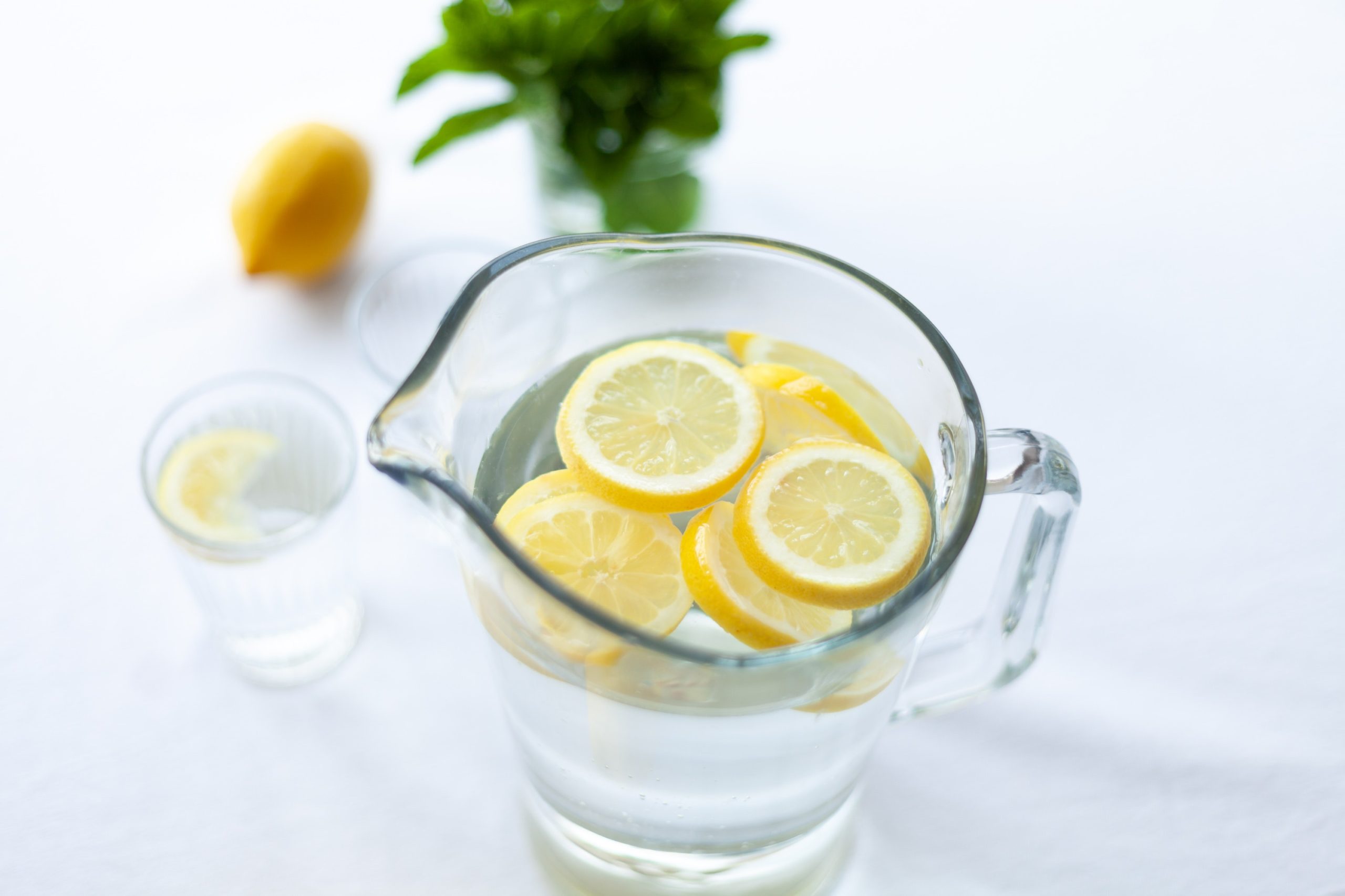 hydration lemon water